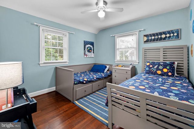 2504 SEMINARY RD, Silver Spring, MD 20910