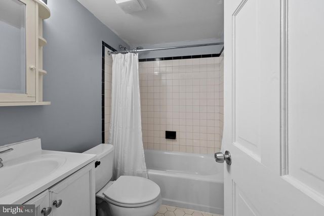 2504 SEMINARY RD, Silver Spring, MD 20910
