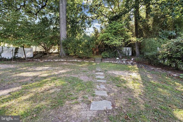 2504 SEMINARY RD, Silver Spring, MD 20910