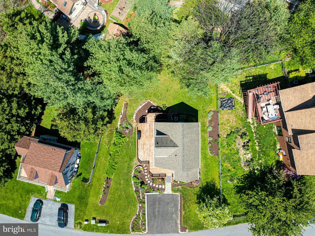 Image 124 of property listing at 6596 E LAKERIDGE RD, New Market, MD 21774