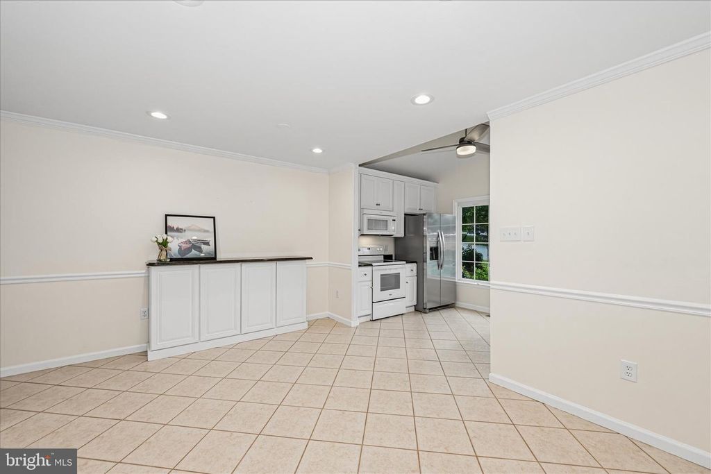 Image 26 of property listing at 6596 E LAKERIDGE RD, New Market, MD 21774
