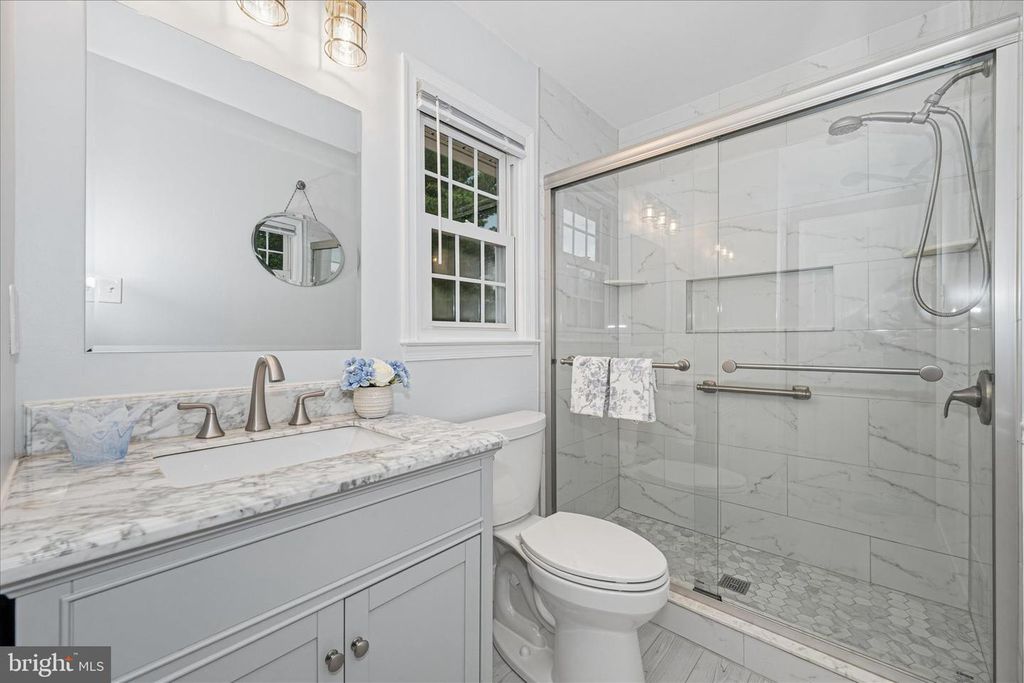 Image 42 of property listing at 6596 E LAKERIDGE RD, New Market, MD 21774