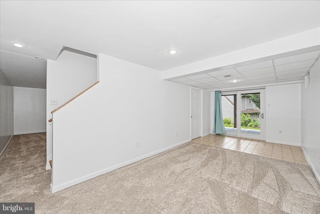 Image 54 of property listing at 6596 E LAKERIDGE RD, New Market, MD 21774