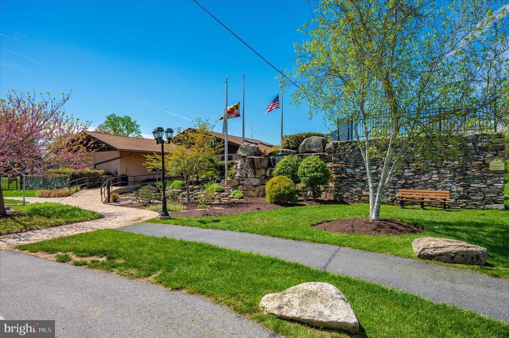 Image 80 of property listing at 6596 E LAKERIDGE RD, New Market, MD 21774