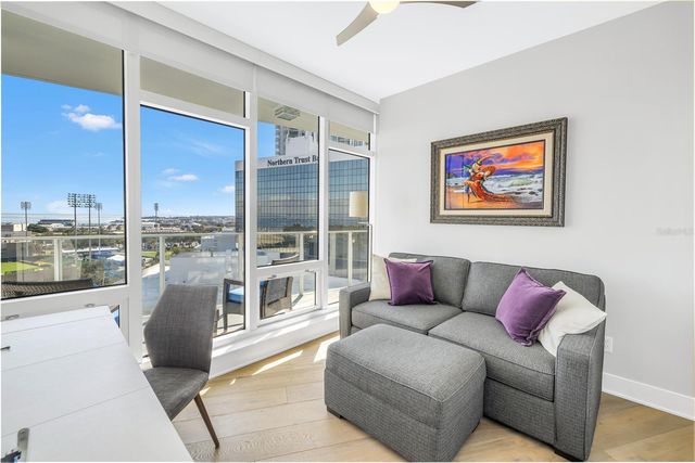 175 1ST STREET S 1006, St Petersburg, FL 33701