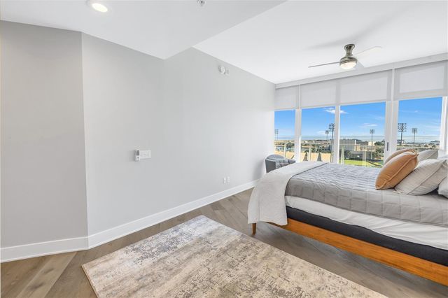 175 1ST STREET S 1006, St Petersburg, FL 33701