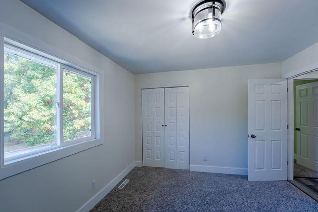 1449 Leonard Avenue, Muskegon City, MI 49442