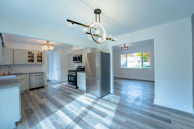 1449 Leonard Avenue, Muskegon City, MI 49442