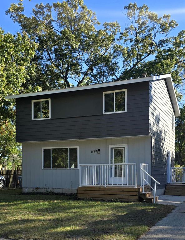1449 Leonard Avenue, Muskegon City, MI 49442