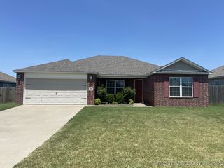 25135 E 91st Court S, Broken Arrow, OK 74014