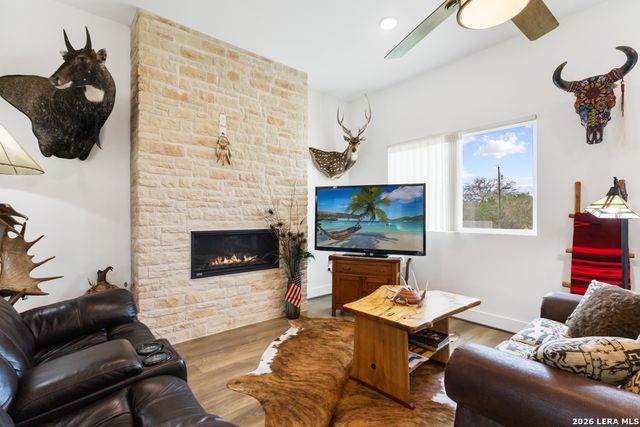 175 Pine Tree, Medina, TX 78055