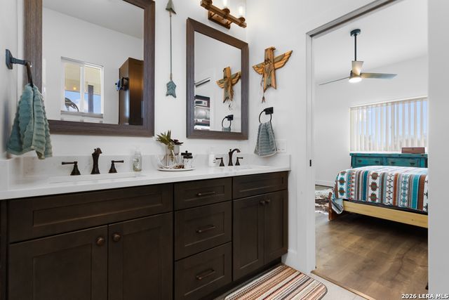 175 Pine Tree, Medina, TX 78055