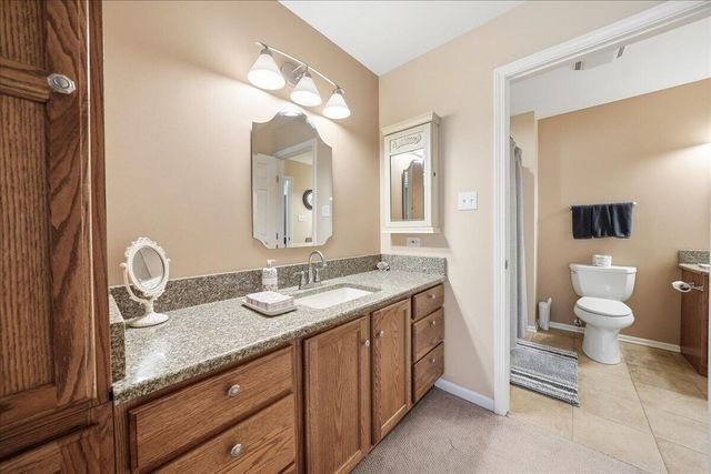 11335 Valley Drive, St. John, IN 46373