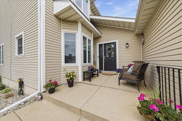 11335 Valley Drive, St. John, IN 46373