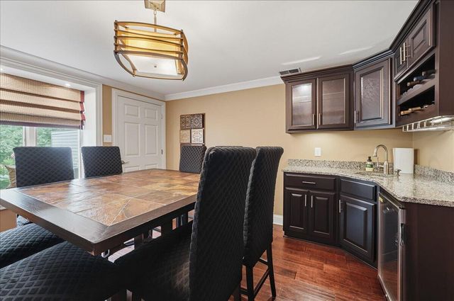 11335 Valley Drive, St. John, IN 46373