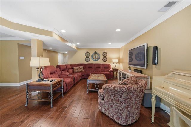11335 Valley Drive, St. John, IN 46373