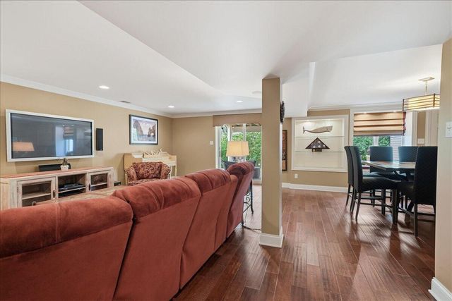 11335 Valley Drive, St. John, IN 46373