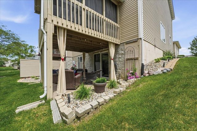 11335 Valley Drive, St. John, IN 46373