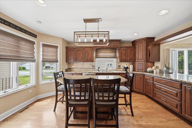 11335 Valley Drive, St. John, IN 46373