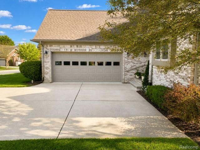 68809 Cornerstone Drive, Washington Township, MI 48095