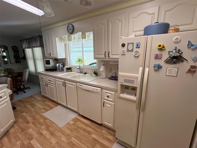 1001 STARKEY ROAD 90, Largo, FL 33771