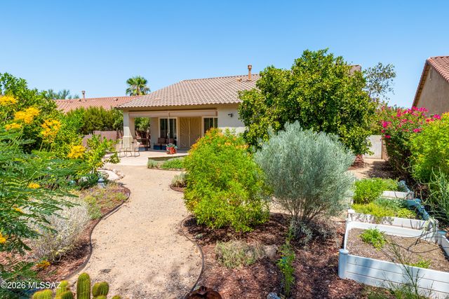 9363 N Sunflower Blossom Place, Tucson, AZ 85743