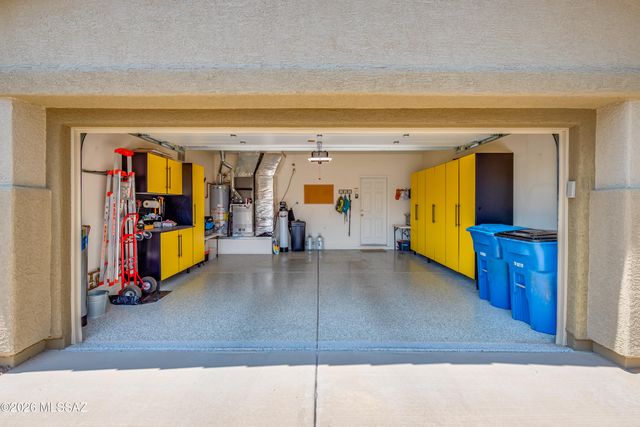 9363 N Sunflower Blossom Place, Tucson, AZ 85743