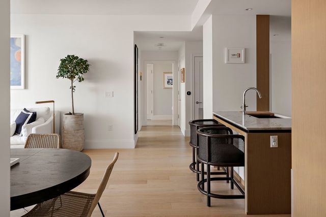 380 Harrison Ave PH2H, Boston, MA 02118