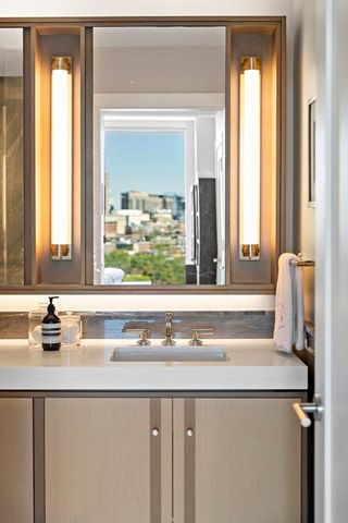 380 Harrison Ave PH2H, Boston, MA 02118