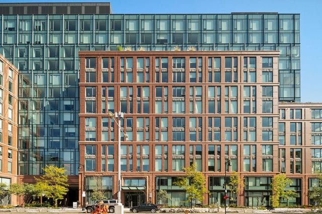 380 Harrison Ave PH2H, Boston, MA 02118