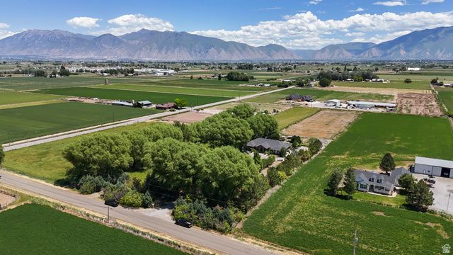 6869 S 4000 W, Benjamin, UT 84660