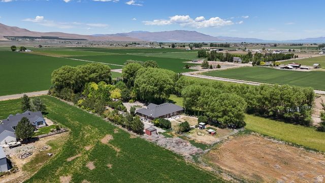 6869 S 4000 W, Benjamin, UT 84660
