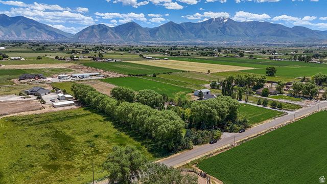 6869 S 4000 W, Benjamin, UT 84660