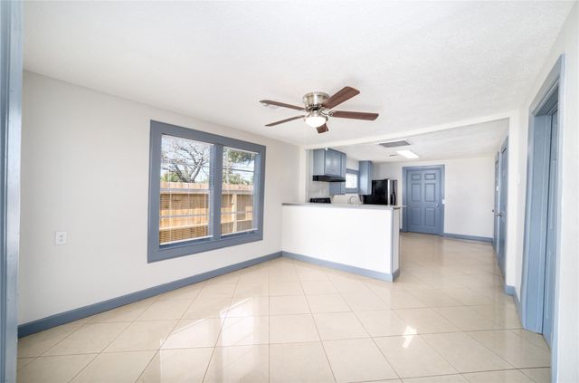 9201 Klondike Street, Houston, TX 77075