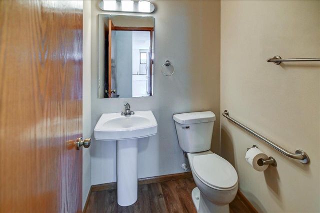 4396 Low Countries Road, Deforest, WI 53532