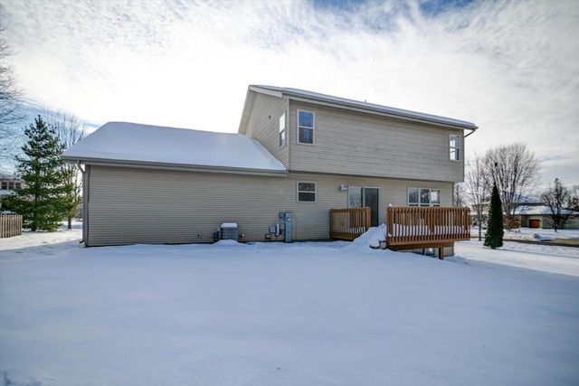 4396 Low Countries Road, Deforest, WI 53532