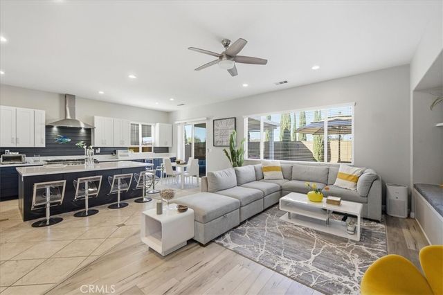 34078 Amici, Temecula, CA 92592