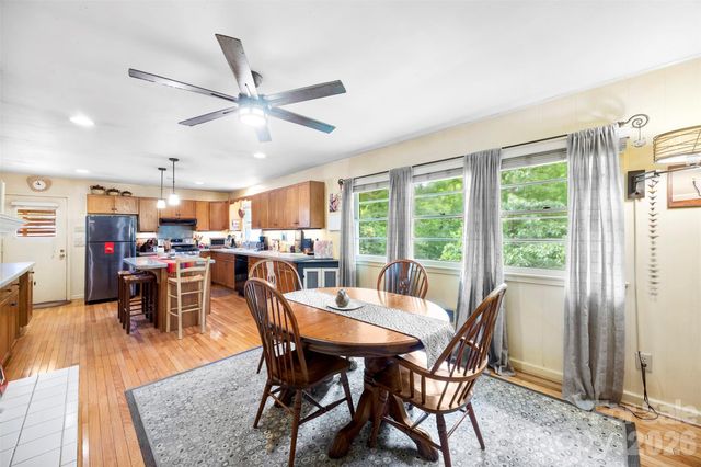 112 Amity Circle, Belmont, NC 28012
