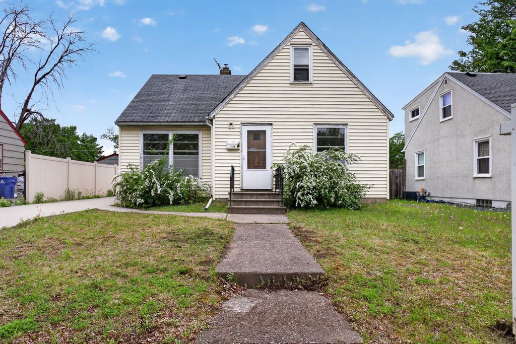 1119 Kingsford Street, Saint Paul, MN 55106