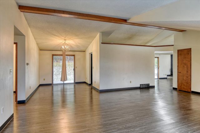 1715 S RIDGEMONT Dr, Spokane Valley, WA 99037