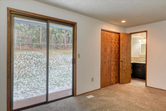 1715 S RIDGEMONT Dr, Spokane Valley, WA 99037