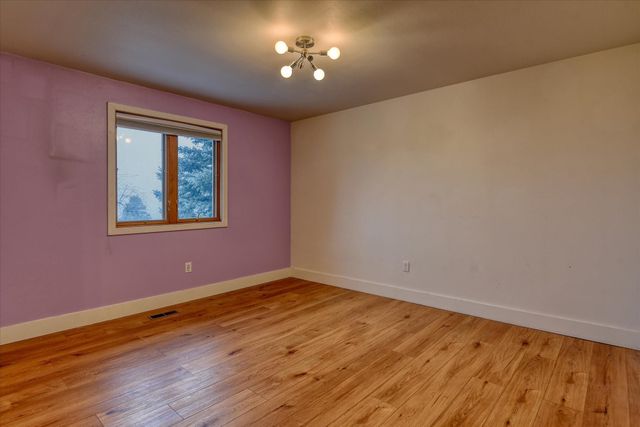 1715 S RIDGEMONT Dr, Spokane Valley, WA 99037