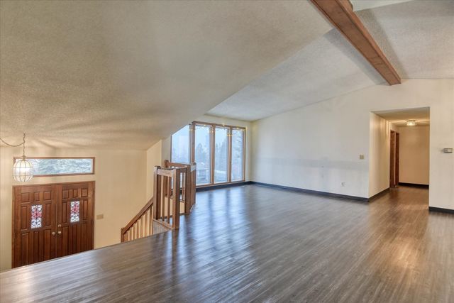 1715 S RIDGEMONT Dr, Spokane Valley, WA 99037