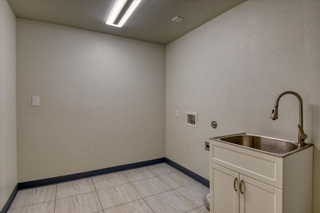 1715 S RIDGEMONT Dr, Spokane Valley, WA 99037