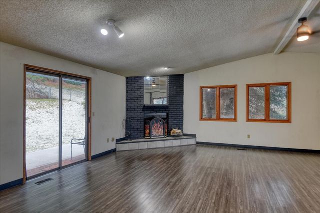 1715 S RIDGEMONT Dr, Spokane Valley, WA 99037