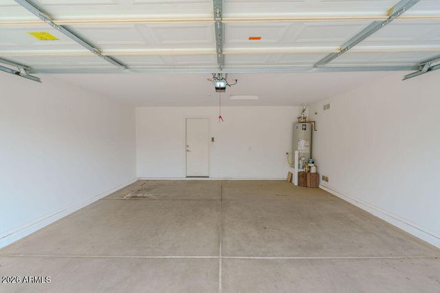 5422 W HUNTINGTON Drive, Laveen, AZ 85339