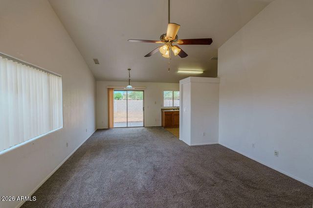 5422 W HUNTINGTON Drive, Laveen, AZ 85339