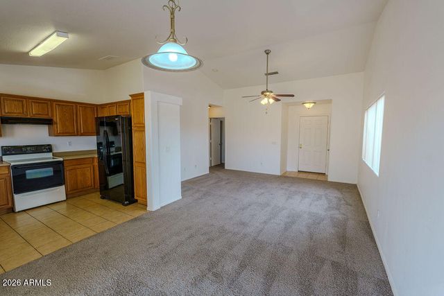 5422 W HUNTINGTON Drive, Laveen, AZ 85339