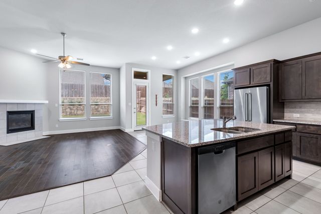 902 Pelican Drive, Sherman, TX 75092