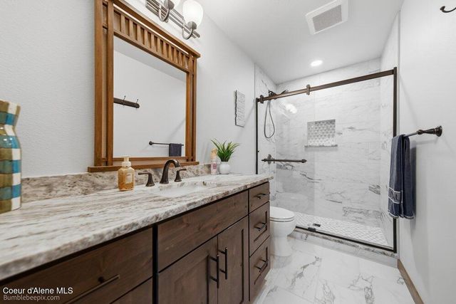 7344 N Valley ST, Dalton Gardens, ID 83815